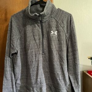 Under Armour 1/4 zip crop sweatshirt